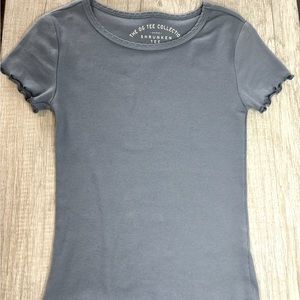 Aeropostale blue tee size xs